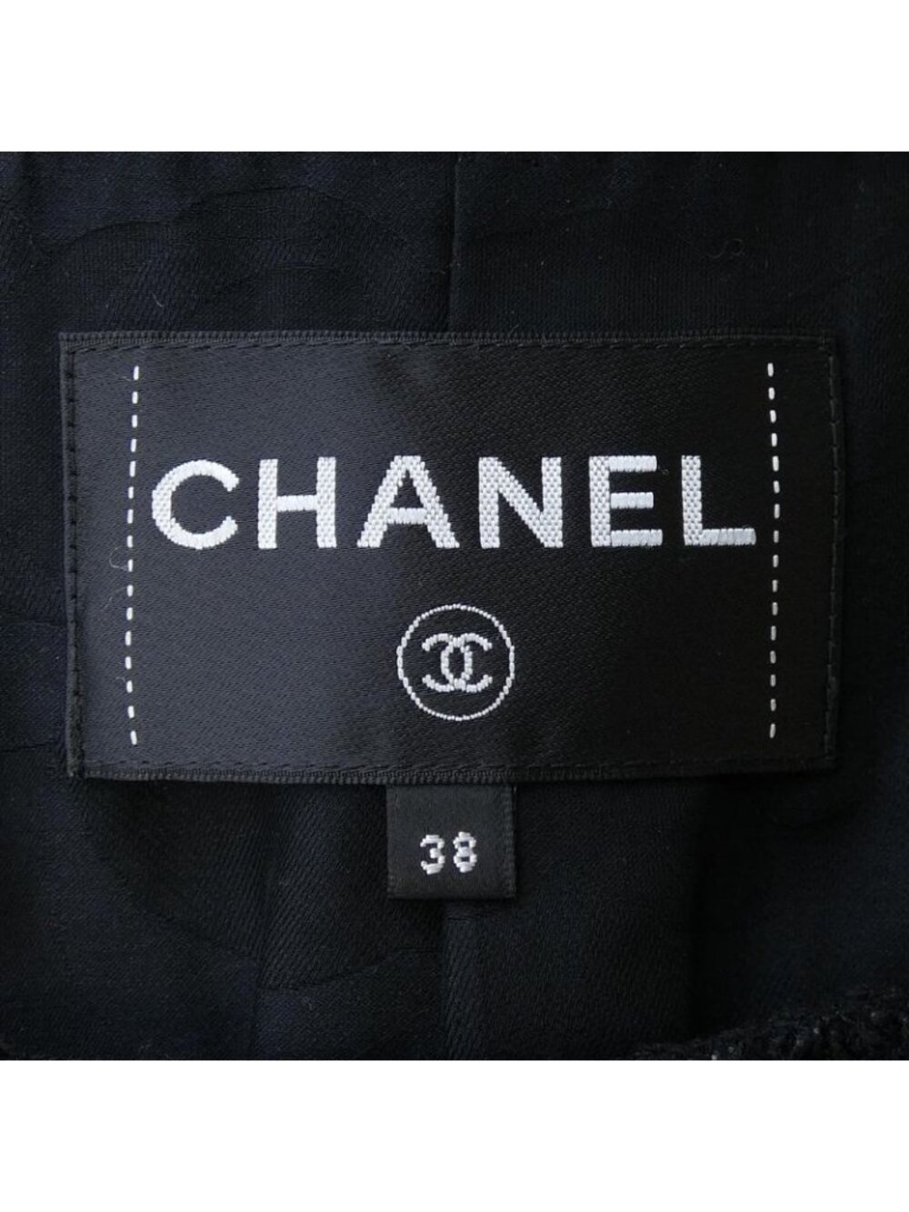 Chanel Jacket - Picture 5 of 7